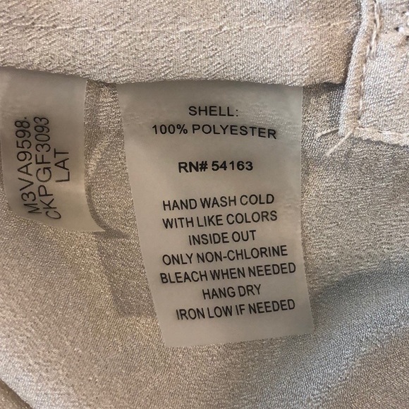 Calvin Klein V Neck Button Down Blouse Large - Picture 5 of 5